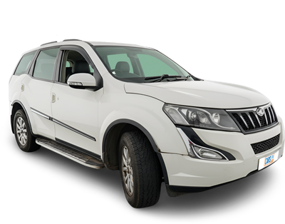 Mahindra XUV500-img
